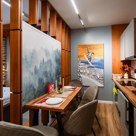 Blue Sky Apartment